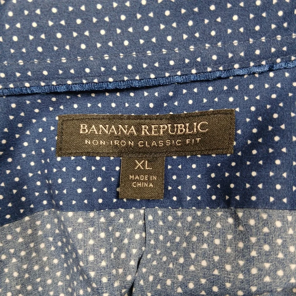 Banana‎ Republic Classic Fit Shirt Men's XL Blue Polka Dot Non-Iron Cotton
